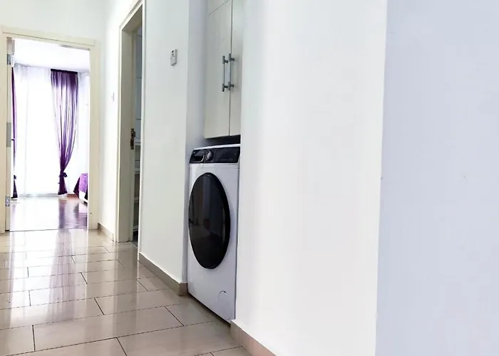 Rix In * Kyrenia (Northern Cyprus)