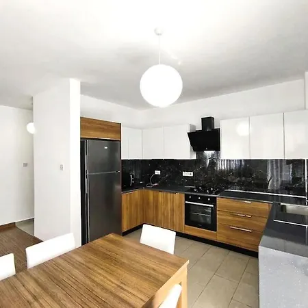 Rix In * Kyrenia (Northern Cyprus)